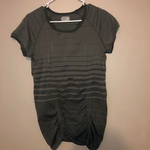 Athleta top